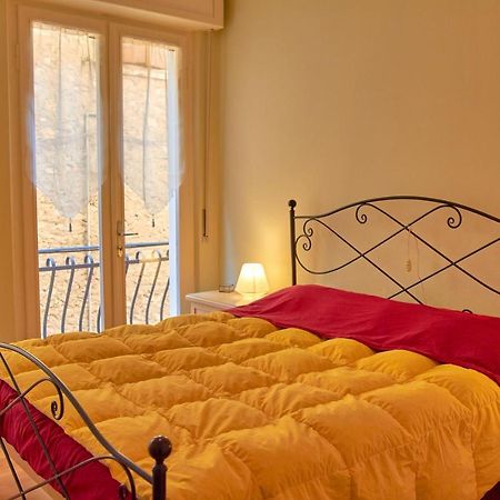 Apartmentsgarda - Residenza Dei Navigatori 토리델베나코 외부 사진