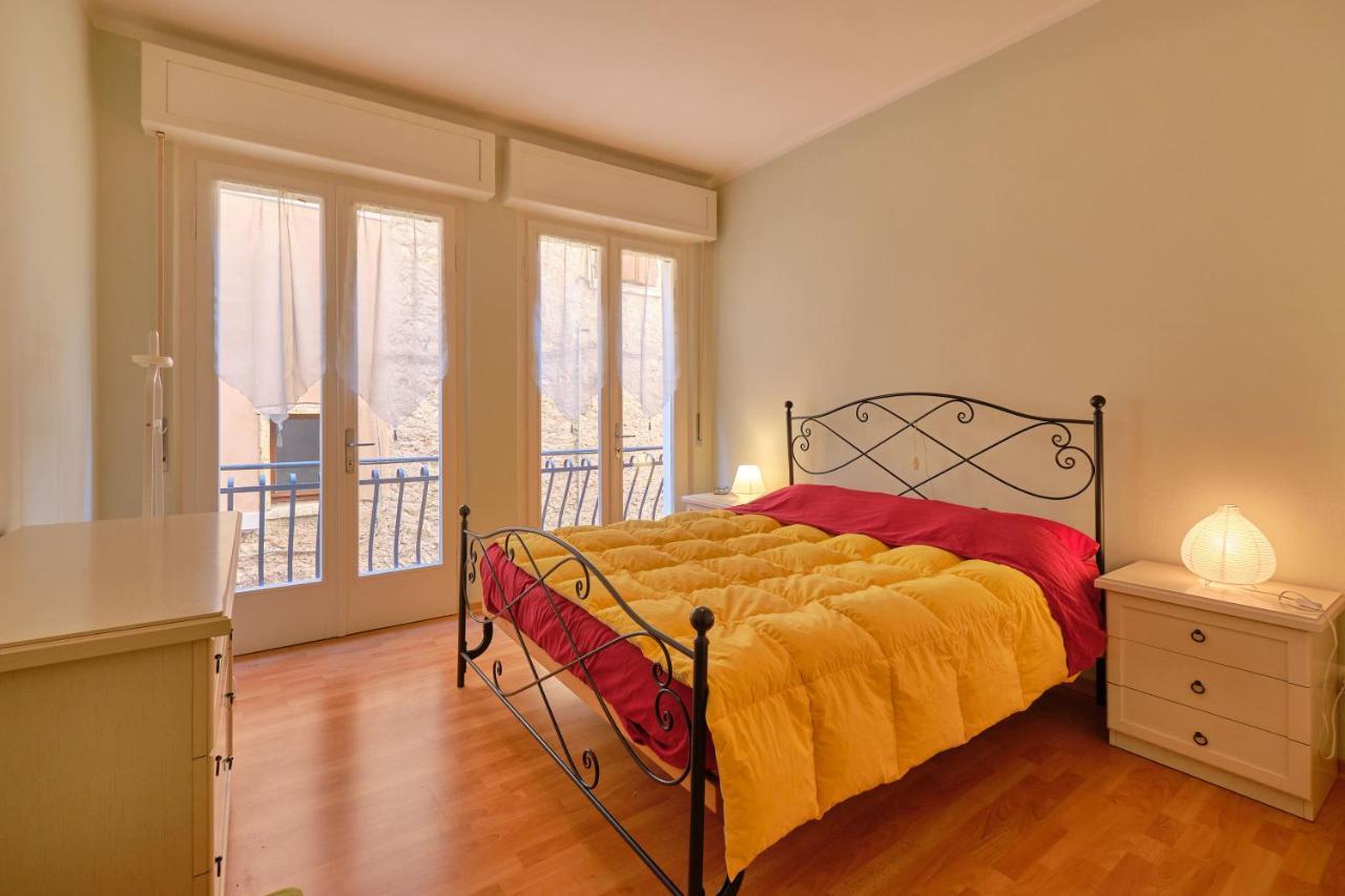 Apartmentsgarda - Residenza Dei Navigatori 토리델베나코 외부 사진